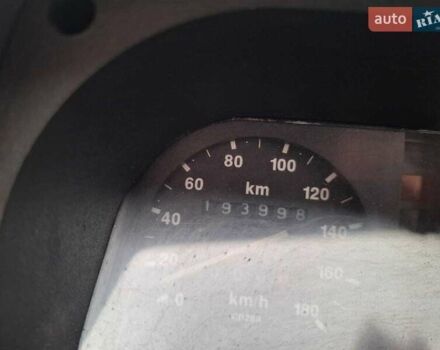 Желтый ЗАЗ 1102 Таврія-Нова, объемом двигателя 1.2 л и пробегом 194 тыс. км за 1100 $, фото 5 на Automoto.ua