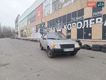 Желтый ЗАЗ 1102 Таврія-Нова, объемом двигателя 1.2 л и пробегом 194 тыс. км за 1100 $, фото 1 на Automoto.ua