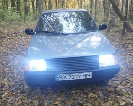 Серый ЗАЗ 1102 Таврия-Нова, объемом двигателя 1.1 л и пробегом 90 тыс. км за 30000 $, фото 1 на Automoto.ua
