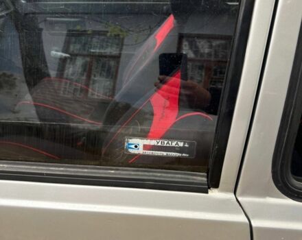 Сірий ЗАЗ 1102 Таврия-Нова, об'ємом двигуна 1.3 л та пробігом 200 тис. км за 950 $, фото 7 на Automoto.ua