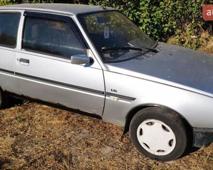 Серый ЗАЗ 1102 Таврия-Нова, объемом двигателя 1.2 л и пробегом 290 тыс. км за 600 $, фото 3 на Automoto.ua