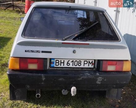 Серый ЗАЗ 1102 Таврія-Нова, объемом двигателя 1.2 л и пробегом 150 тыс. км за 1300 $, фото 3 на Automoto.ua