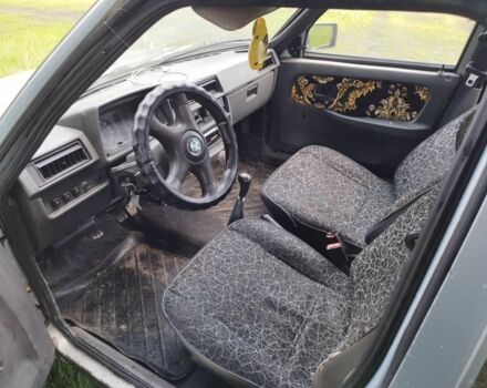 Серый ЗАЗ 1102 Таврия-Нова, объемом двигателя 1.2 л и пробегом 200 тыс. км за 450 $, фото 8 на Automoto.ua