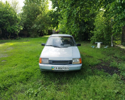 Серый ЗАЗ 1102 Таврия-Нова, объемом двигателя 1.2 л и пробегом 200 тыс. км за 450 $, фото 2 на Automoto.ua