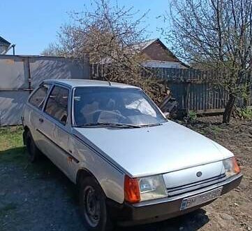 ЗАЗ 1102 Таврія-Нова 2003 в Глухове на Automoto.ua Серый ЗАЗ 1102 Таврія-Нова, объемом двигателя 1.2 л и пробегом 79 тыс. км за 700 $, фото 1 на Automoto.ua