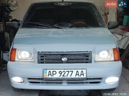 ЗАЗ 1102 Таврия-Нова 2004 у Запоріжжя на Automoto.ua Сірий ЗАЗ 1102 Таврия-Нова, об'ємом двигуна 1.3 л та пробігом 80 тис. км за 2300 $, фото 1 на Automoto.ua