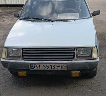 ЗАЗ 1102 Таврия-Нова 2004 в Лубнах на Automoto.ua Серый ЗАЗ 1102 Таврия-Нова, объемом двигателя 1.2 л и пробегом 238 тыс. км за 1000 $, фото 1 на Automoto.ua