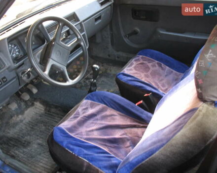 Синий ЗАЗ 1102 Таврія-Нова, объемом двигателя 1.2 л и пробегом 95 тыс. км за 1300 $, фото 6 на Automoto.ua