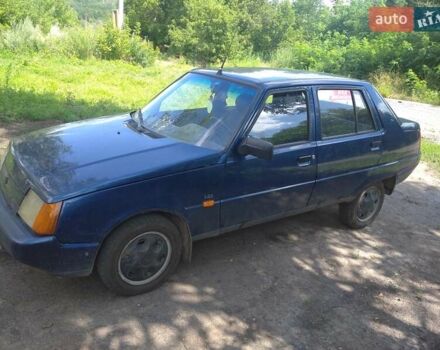 Синий ЗАЗ 1102 Таврия-Нова, объемом двигателя 1.2 л и пробегом 100 тыс. км за 1500 $, фото 2 на Automoto.ua