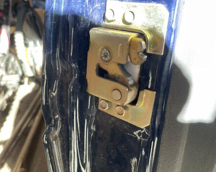 Синий ЗАЗ 1102 Таврія-Нова, объемом двигателя 1.2 л и пробегом 1 тыс. км за 1800 $, фото 4 на Automoto.ua