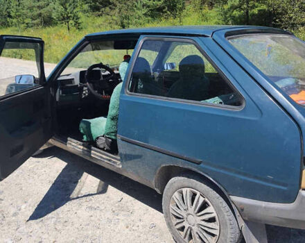Зелений ЗАЗ 1102 Таврія-Нова, об'ємом двигуна 1.1 л та пробігом 150 тис. км за 1100 $, фото 5 на Automoto.ua