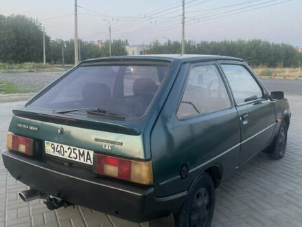 ЗАЗ 1102 Таврія-Нова 2001 в Черкассах на Automoto.ua Зеленый ЗАЗ 1102 Таврія-Нова, объемом двигателя 1.2 л и пробегом 140 тыс. км за 767 $, фото 1 на Automoto.ua