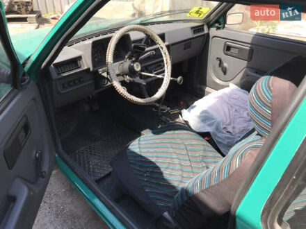ЗАЗ 1102 Таврия-Нова 2002 у Києві на Automoto.ua Зелений ЗАЗ 1102 Таврия-Нова, об'ємом двигуна 1.1 л та пробігом 13 тис. км за 1800 $, фото 1 на Automoto.ua