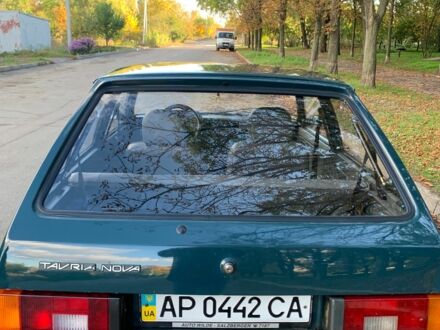 ЗАЗ 1102 Таврия-Нова 2004 в Кременчуге на Automoto.ua Зеленый ЗАЗ 1102 Таврия-Нова, объемом двигателя 1.1 л и пробегом 48 тыс. км за 1183 $, фото 1 на Automoto.ua