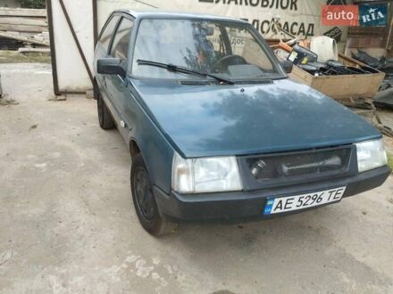 ЗАЗ 1102 Таврия-Нова 2005 у Кривому Розі на Automoto.ua Зелений ЗАЗ 1102 Таврия-Нова, об'ємом двигуна 0 л та пробігом 185 тис. км за 1750 $, фото 1 на Automoto.ua