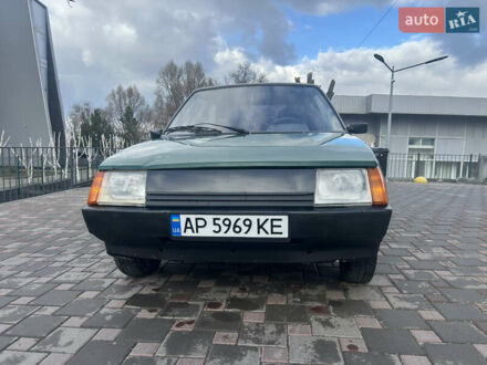 ЗАЗ 1102 Таврия-Нова 2006 в Запорожье на Automoto.ua Зеленый ЗАЗ 1102 Таврия-Нова, объемом двигателя 1.2 л и пробегом 77 тыс. км за 1150 $, фото 1 на Automoto.ua