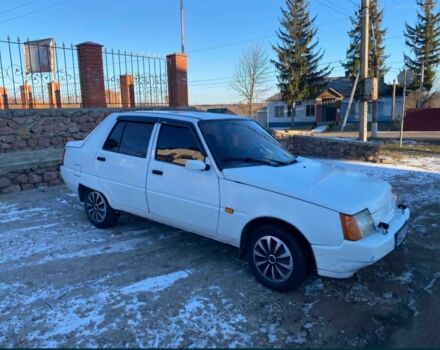Белый ЗАЗ 1103 Славута, объемом двигателя 1.2 л и пробегом 186 тыс. км за 900 $, фото 1 на Automoto.ua