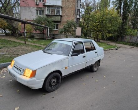 ЗАЗ 1103 Славута 2005 в Николаеве на Automoto.ua Белый ЗАЗ 1103 Славута, объемом двигателя 0 л и пробегом 221 тыс. км за 600 $, фото 4 на Automoto.ua