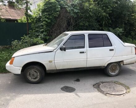 Белый ЗАЗ 1103 Славута, объемом двигателя 1.2 л и пробегом 2 тыс. км за 504 $, фото 4 на Automoto.ua