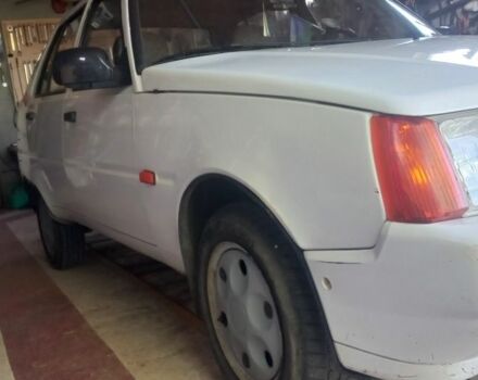 Белый ЗАЗ 1103 Славута, объемом двигателя 1.2 л и пробегом 38 тыс. км за 1082 $, фото 3 на Automoto.ua