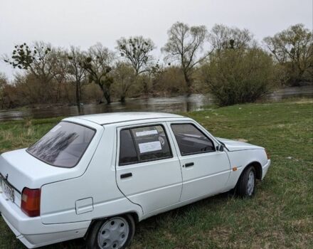 Белый ЗАЗ 1103 Славута, объемом двигателя 0.12 л и пробегом 120 тыс. км за 950 $, фото 5 на Automoto.ua