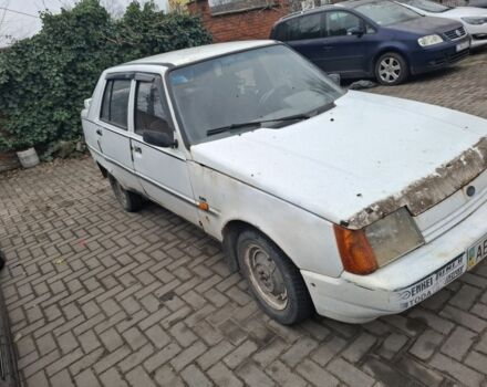 Белый ЗАЗ 1103 Славута, объемом двигателя 1.2 л и пробегом 400 тыс. км за 366 $, фото 2 на Automoto.ua