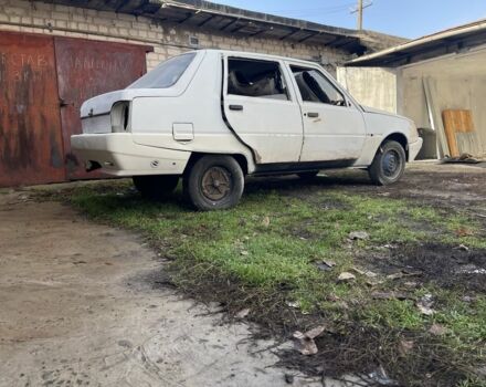 Белый ЗАЗ 1103 Славута, объемом двигателя 1 л и пробегом 123 тыс. км за 400 $, фото 1 на Automoto.ua