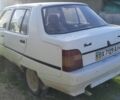 Белый ЗАЗ 1103 Славута, объемом двигателя 1 л и пробегом 200 тыс. км за 449 $, фото 2 на Automoto.ua