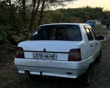 Белый ЗАЗ 1103 Славута, объемом двигателя 1.2 л и пробегом 777 тыс. км за 550 $, фото 3 на Automoto.ua