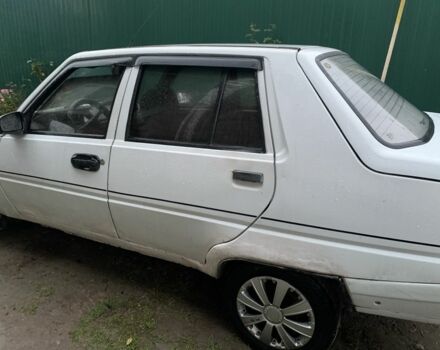 Белый ЗАЗ 1103 Славута, объемом двигателя 1.3 л и пробегом 135 тыс. км за 750 $, фото 1 на Automoto.ua