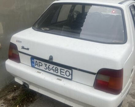 Белый ЗАЗ 1103 Славута, объемом двигателя 1.2 л и пробегом 300 тыс. км за 300 $, фото 1 на Automoto.ua