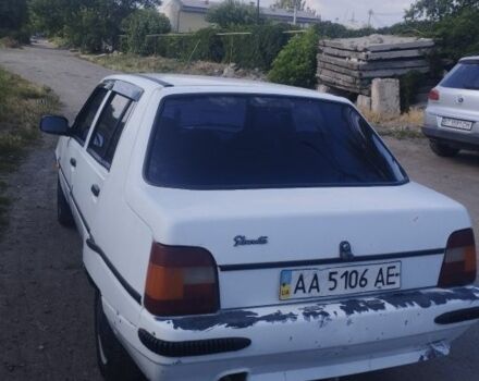 ЗАЗ 1103 Славута 2006 в Николаеве на Automoto.ua Белый ЗАЗ 1103 Славута, объемом двигателя 0 л и пробегом 200 тыс. км за 700 $, фото 5 на Automoto.ua