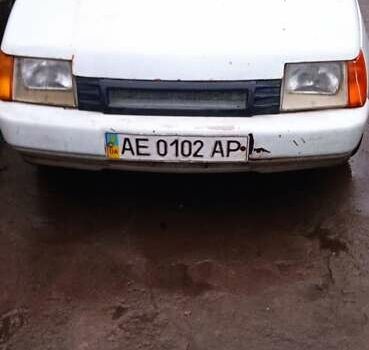 ЗАЗ 1103 Славута 2007 в Днепре (Днепропетровске) на Automoto.ua Белый ЗАЗ 1103 Славута, объемом двигателя 1.2 л и пробегом 125 тыс. км за 1100 $, фото 5 на Automoto.ua