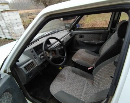 Білий ЗАЗ 1103 Славута, об'ємом двигуна 1.2 л та пробігом 300 тис. км за 381 $, фото 4 на Automoto.ua