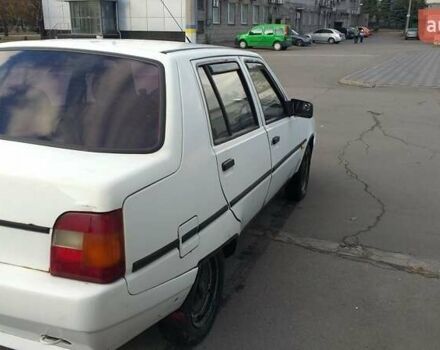 Білий ЗАЗ 1103 Славута, об'ємом двигуна 1 л та пробігом 111 тис. км за 783 $, фото 3 на Automoto.ua