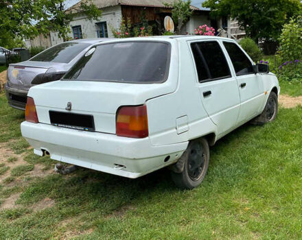 Белый ЗАЗ 1103 Славута, объемом двигателя 1.2 л и пробегом 100 тыс. км за 600 $, фото 2 на Automoto.ua