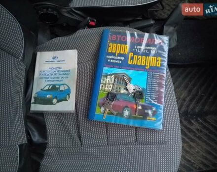 ЗАЗ 1103 Славута 2001 в Прилуках на Automoto.ua Белый ЗАЗ 1103 Славута, объемом двигателя 1.2 л и пробегом 89 тыс. км за 1200 $, фото 4 на Automoto.ua
