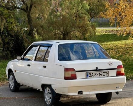 ЗАЗ 1103 Славута 2001 в Долинской на Automoto.ua Белый ЗАЗ 1103 Славута, объемом двигателя 1.2 л и пробегом 93 тыс. км за 1250 $, фото 3 на Automoto.ua