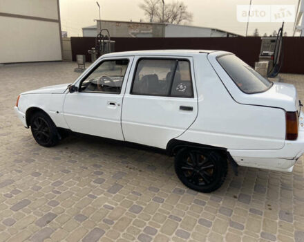 Белый ЗАЗ 1103 Славута, объемом двигателя 1.2 л и пробегом 250 тыс. км за 550 $, фото 6 на Automoto.ua