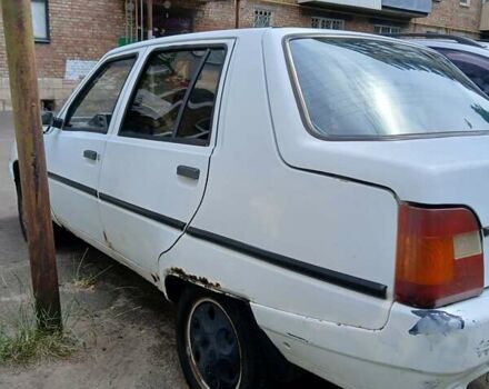 Белый ЗАЗ 1103 Славута, объемом двигателя 1.2 л и пробегом 140 тыс. км за 900 $, фото 6 на Automoto.ua