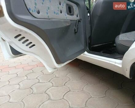 Белый ЗАЗ 1103 Славута, объемом двигателя 1.2 л и пробегом 78 тыс. км за 1550 $, фото 6 на Automoto.ua