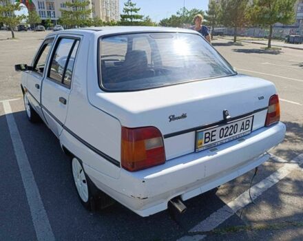 Белый ЗАЗ 1103 Славута, объемом двигателя 1.2 л и пробегом 3 тыс. км за 1400 $, фото 2 на Automoto.ua