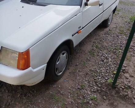 Белый ЗАЗ 1103 Славута, объемом двигателя 1.2 л и пробегом 120 тыс. км за 1400 $, фото 1 на Automoto.ua