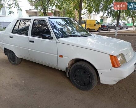 Белый ЗАЗ 1103 Славута, объемом двигателя 0 л и пробегом 49 тыс. км за 1500 $, фото 6 на Automoto.ua