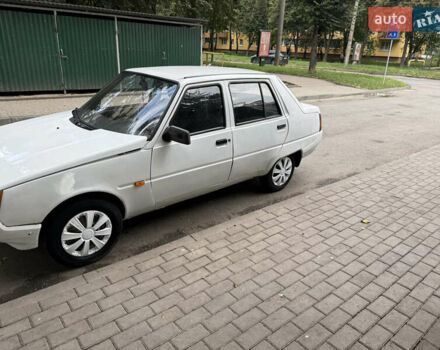 Білий ЗАЗ 1103 Славута, об'ємом двигуна 1.2 л та пробігом 180 тис. км за 750 $, фото 9 на Automoto.ua