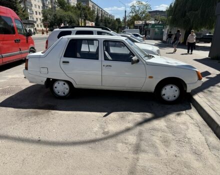 Белый ЗАЗ 1103 Славута, объемом двигателя 1.2 л и пробегом 170 тыс. км за 700 $, фото 5 на Automoto.ua