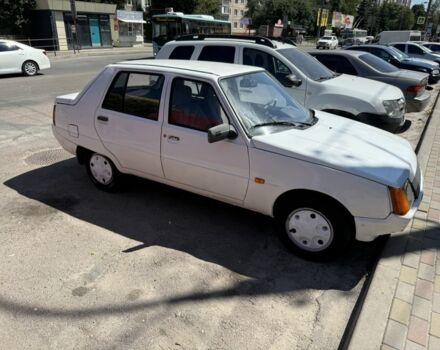 Белый ЗАЗ 1103 Славута, объемом двигателя 1.2 л и пробегом 170 тыс. км за 700 $, фото 6 на Automoto.ua