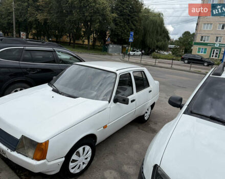 Белый ЗАЗ 1103 Славута, объемом двигателя 1.2 л и пробегом 180 тыс. км за 750 $, фото 16 на Automoto.ua