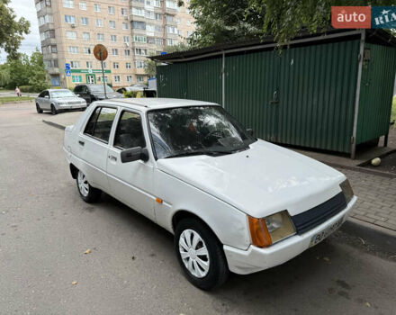 Белый ЗАЗ 1103 Славута, объемом двигателя 1.2 л и пробегом 180 тыс. км за 750 $, фото 3 на Automoto.ua