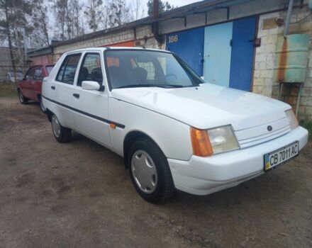 Белый ЗАЗ 1103 Славута, объемом двигателя 1.2 л и пробегом 20 тыс. км за 2350 $, фото 2 на Automoto.ua